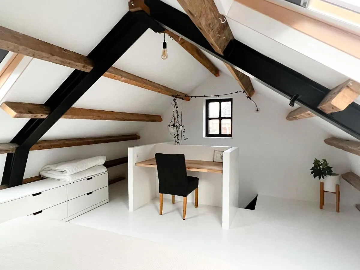 Guesthouse Rotterdam, Tinyhouse Nearby Kralingen Guest house